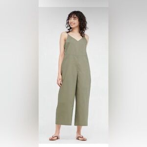 Uniqlo Linen Blend Camisole Jumpsuit
